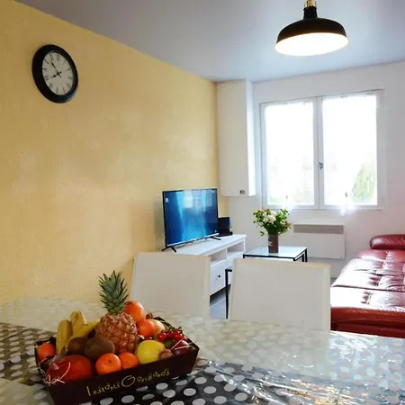 Maison De 2 Avec Jardin Amenage Et Wifi A Sur