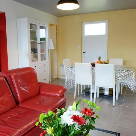 Maison De 2 Avec Jardin Amenage Et Wifi A Sur