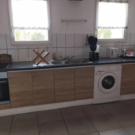 Maison Conviviale A Avec Jardin *